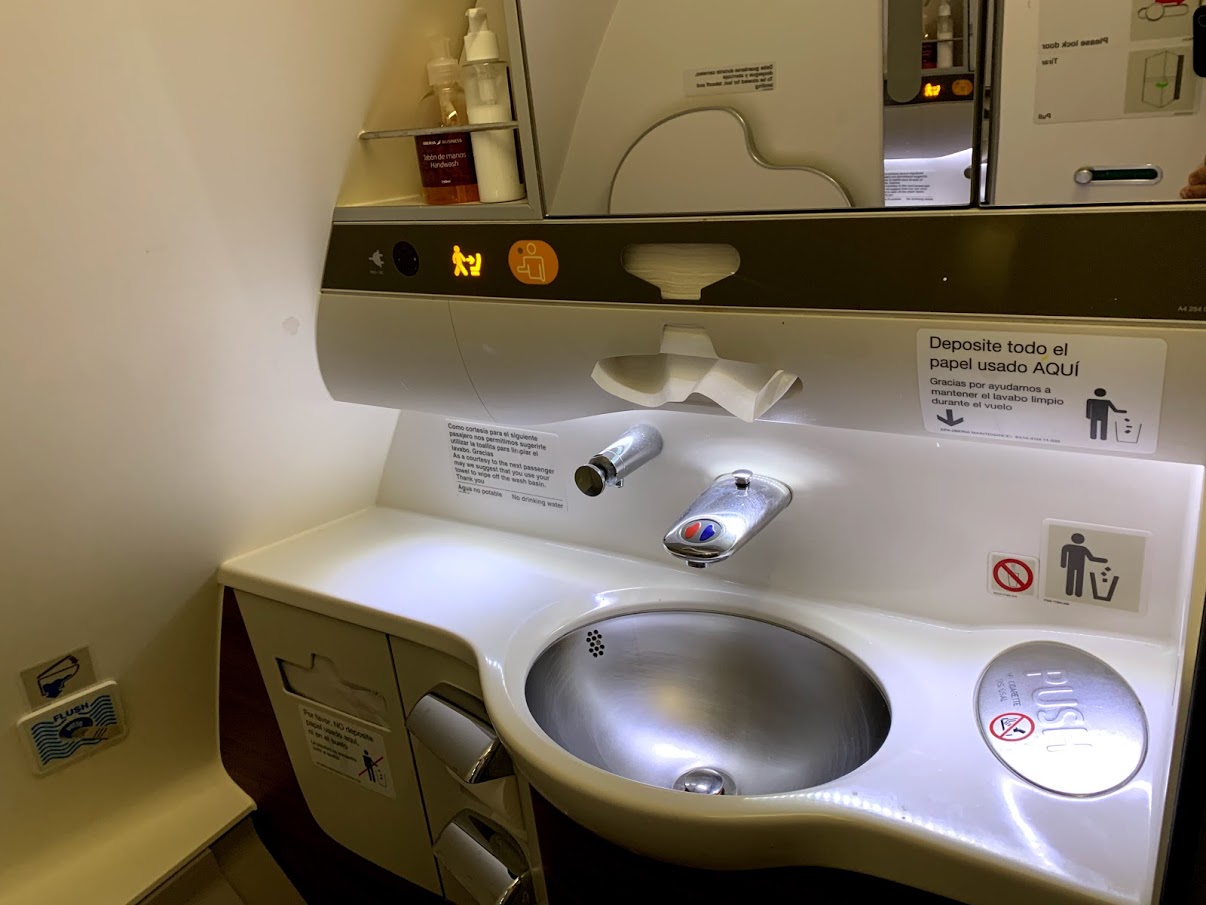 Iberia A330-200 business class bathroom sink 