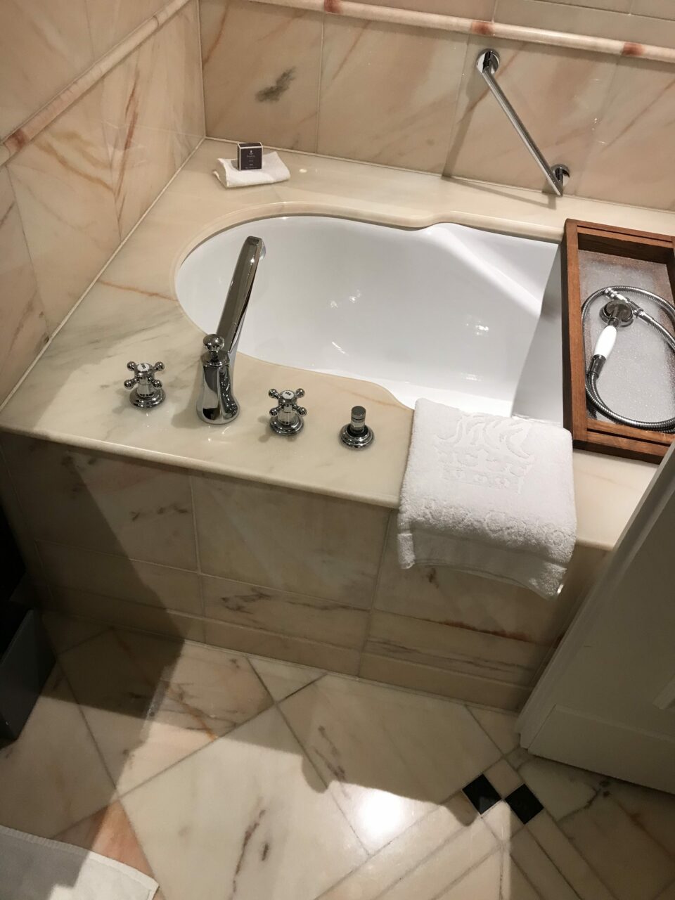 Ritz Carlton hotel Berlin bathtub 