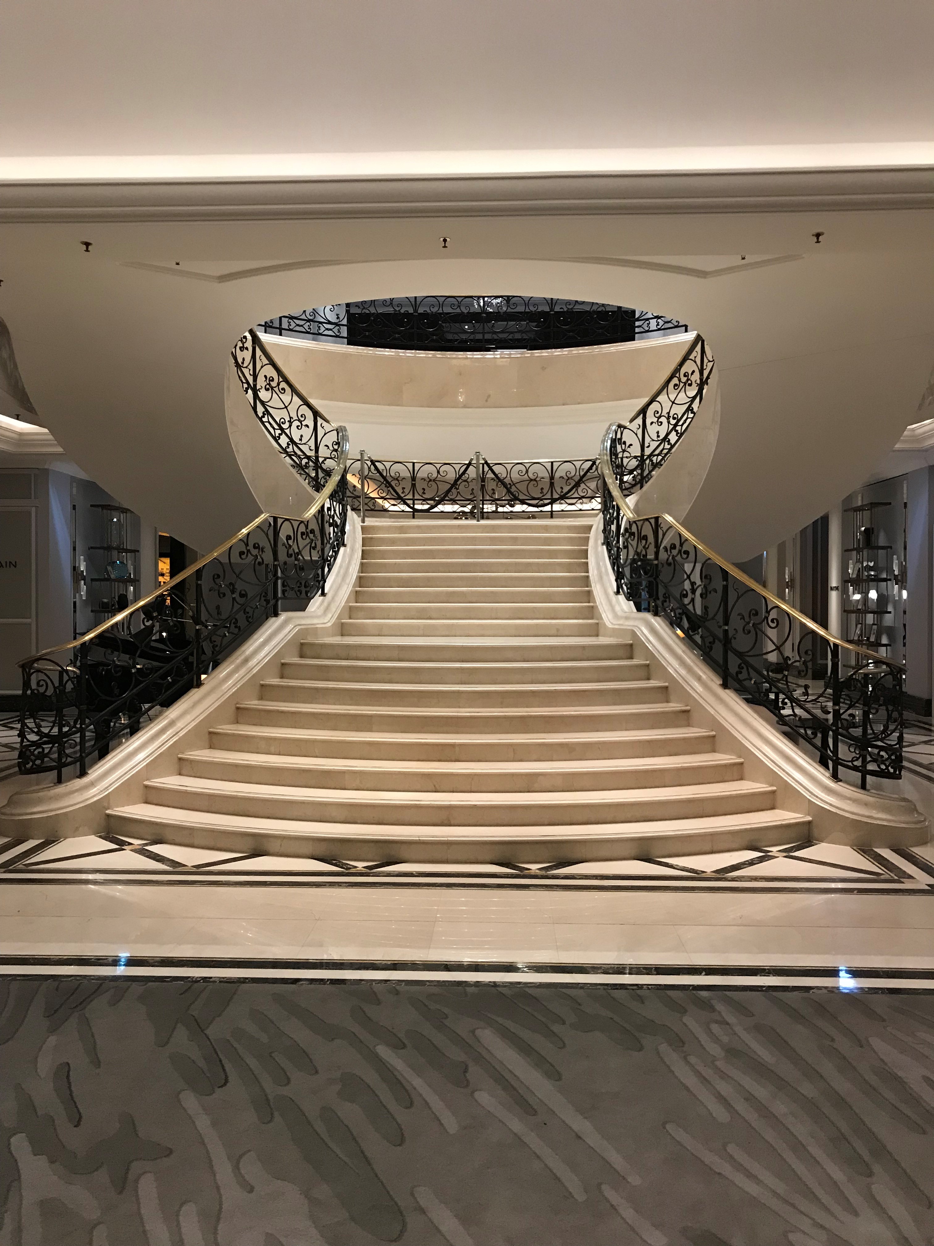 Ritz Carlton Berlin lobby