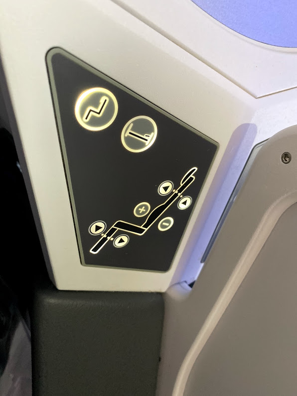 La Compagnie Business Class Seat Controls