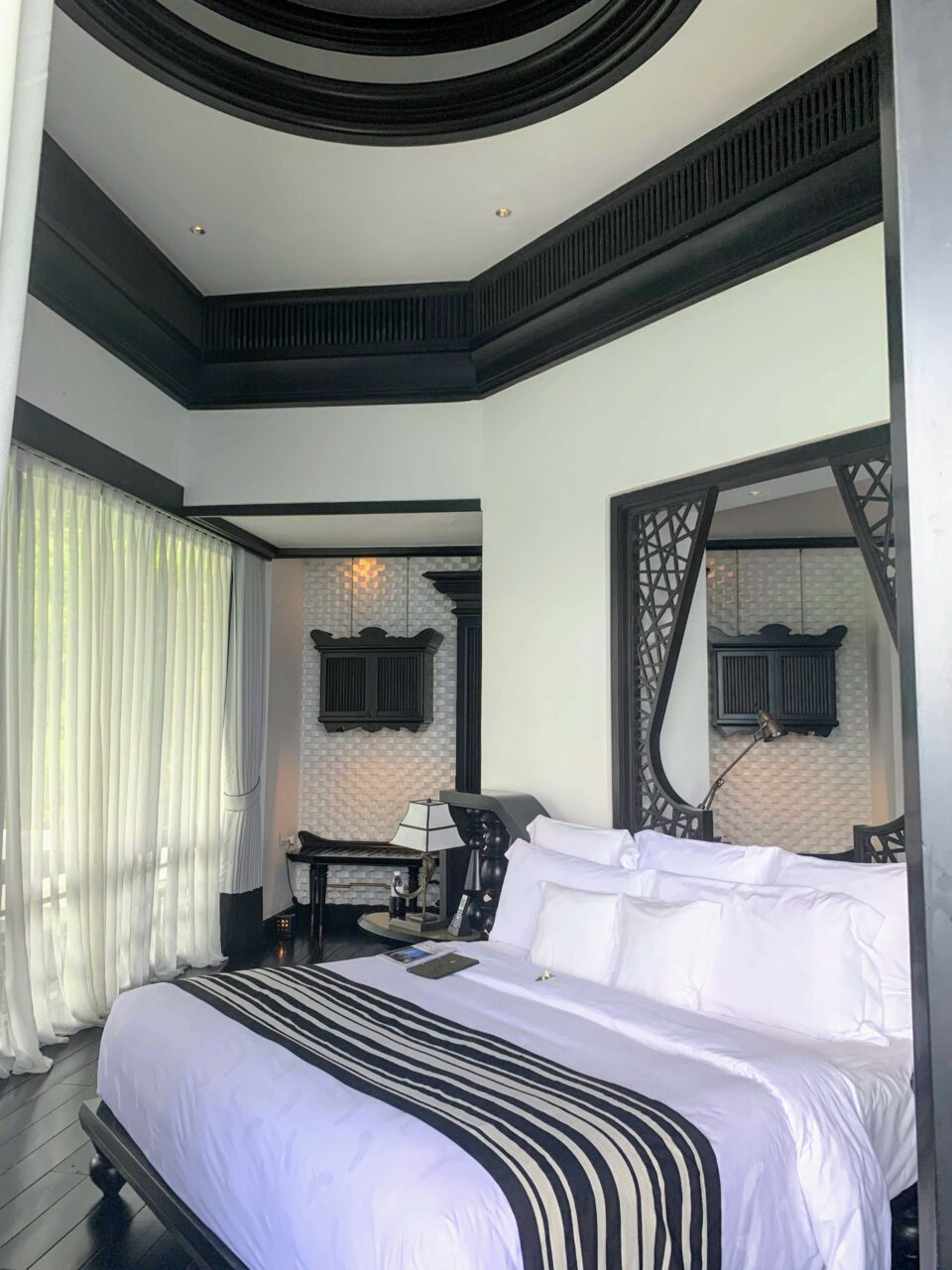 InterContinental Sun Peninsula hotel Bedroom