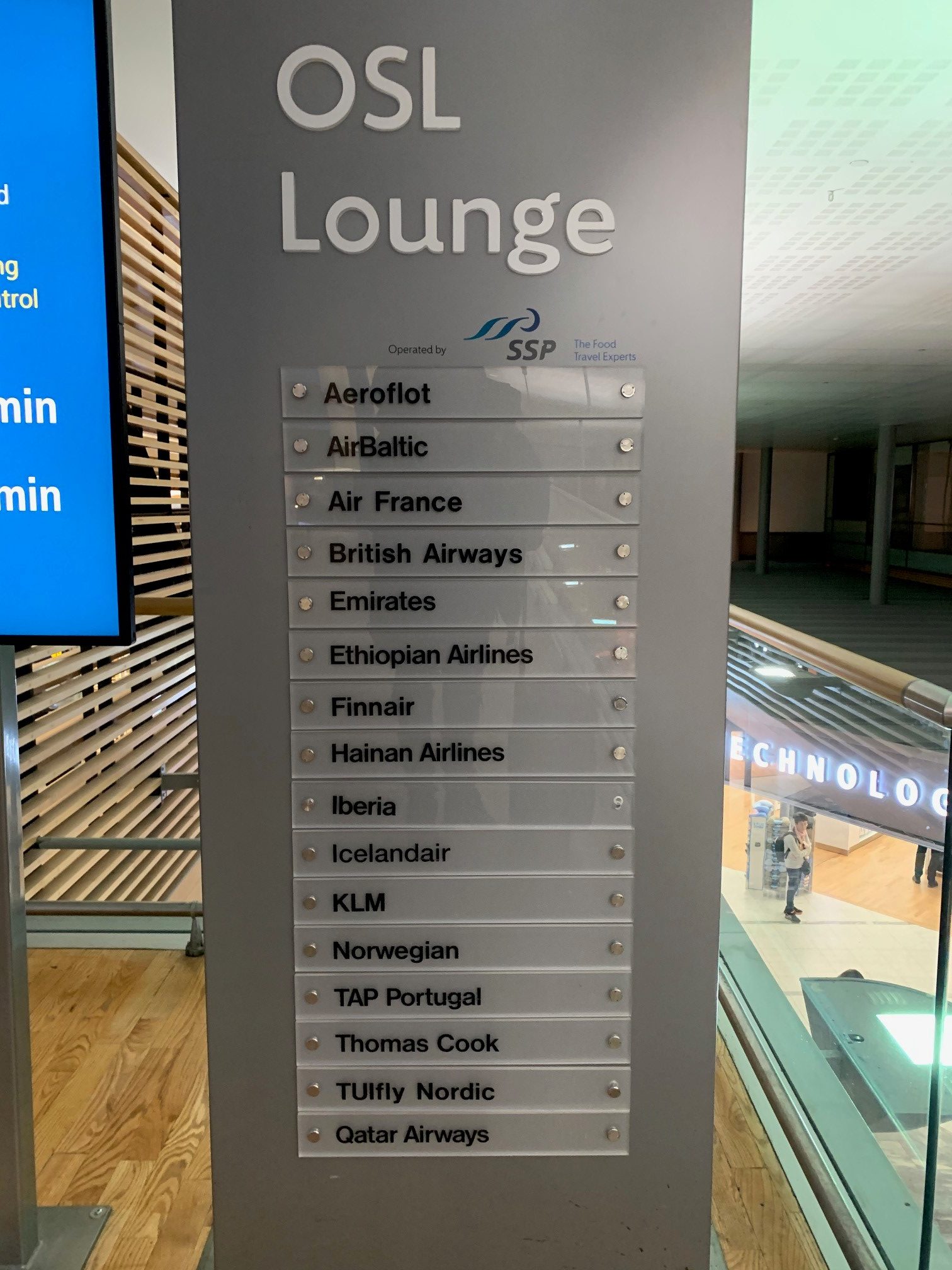 British Airways & Qatar Airways OSL business class lounge review