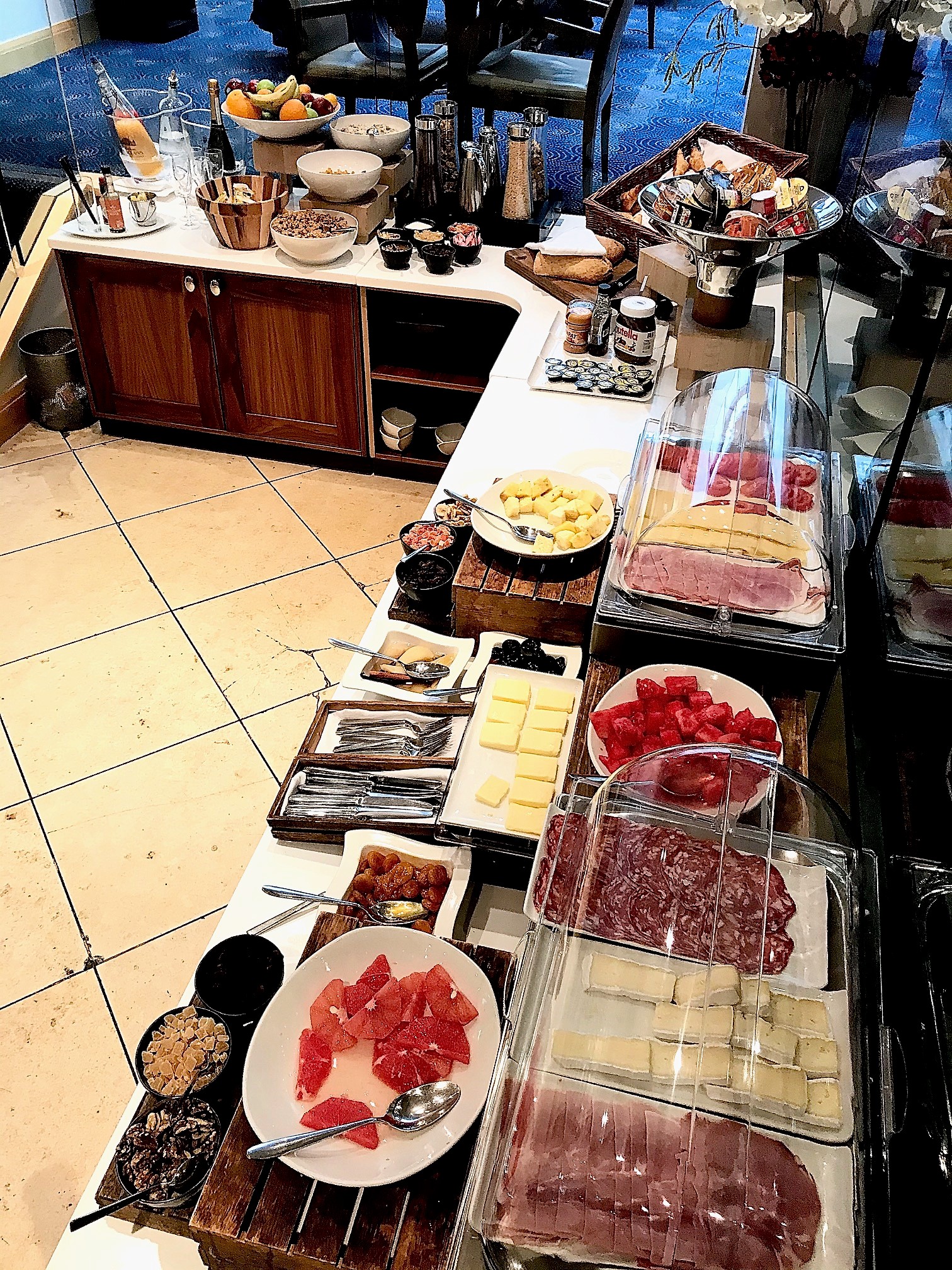 Breakfast buffet