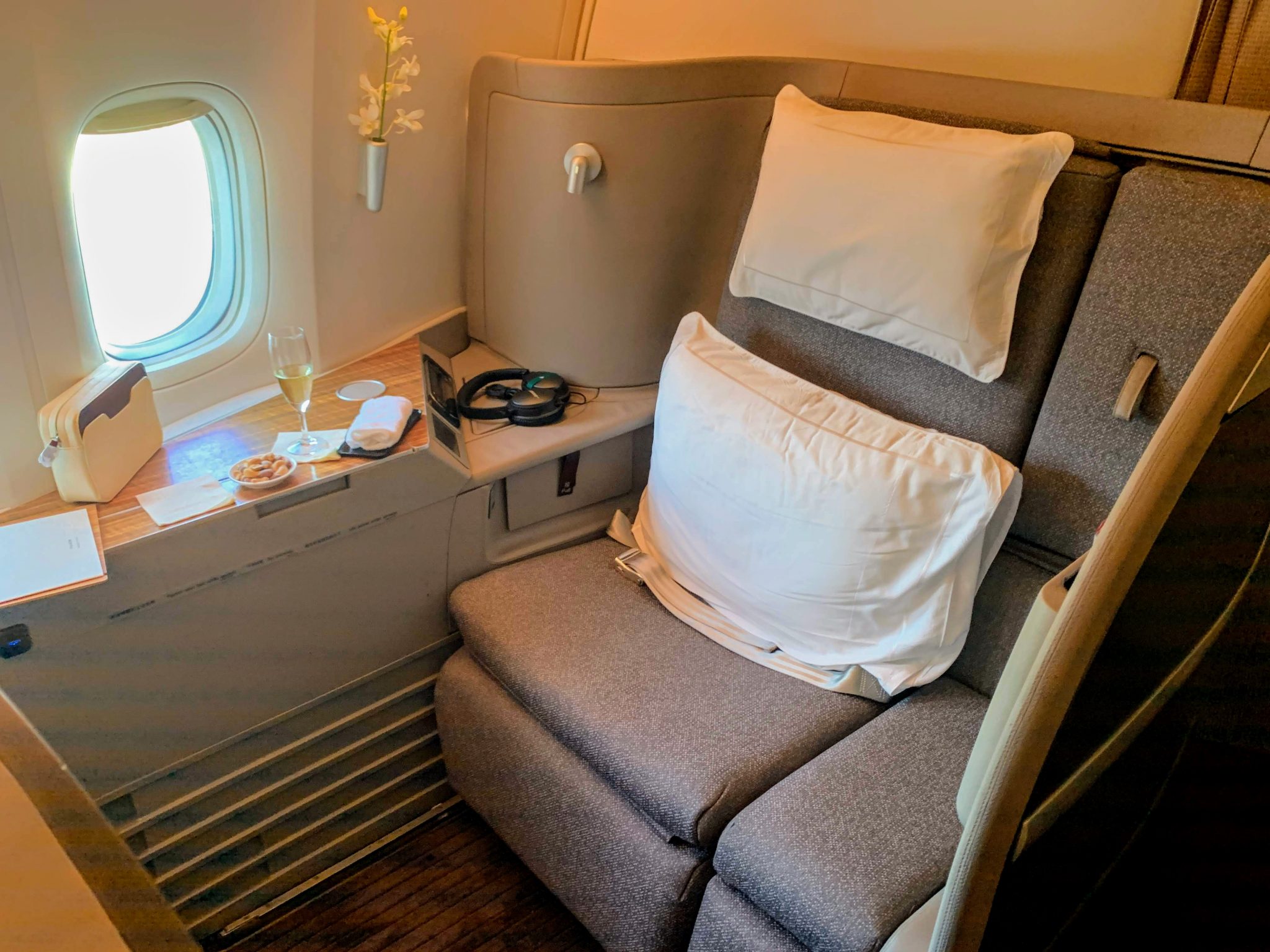 Cathay Pacific first seat B777 