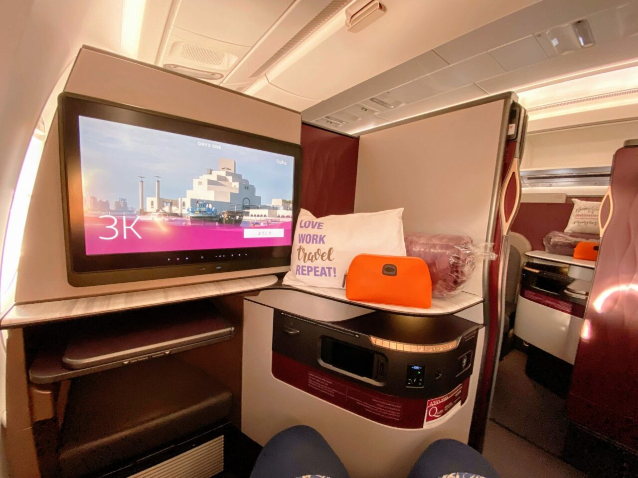 Qatar Airways A350-1000 QSuites IFE Screen
