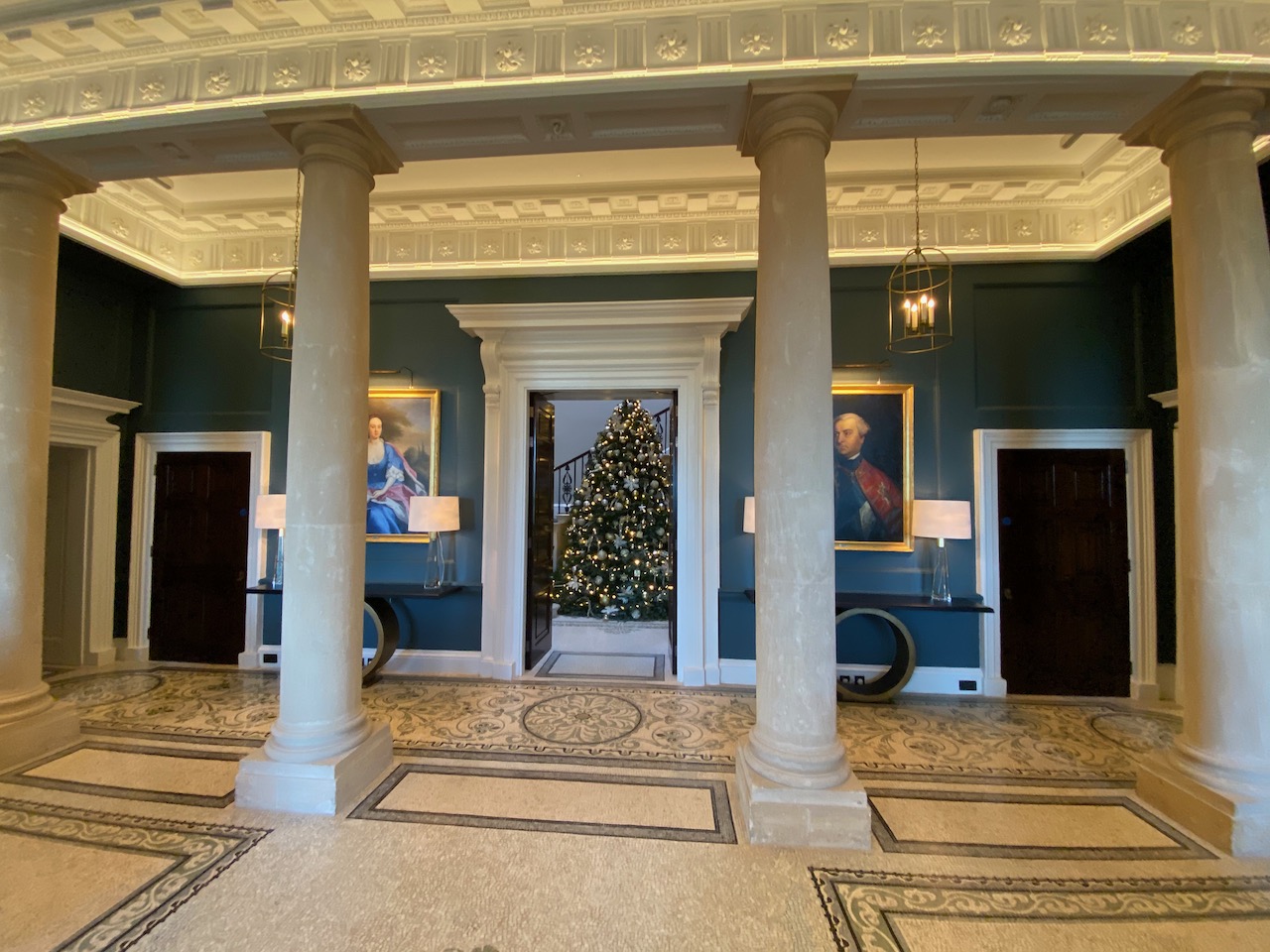 The Langley A Luxury Collection hotel Hallway 