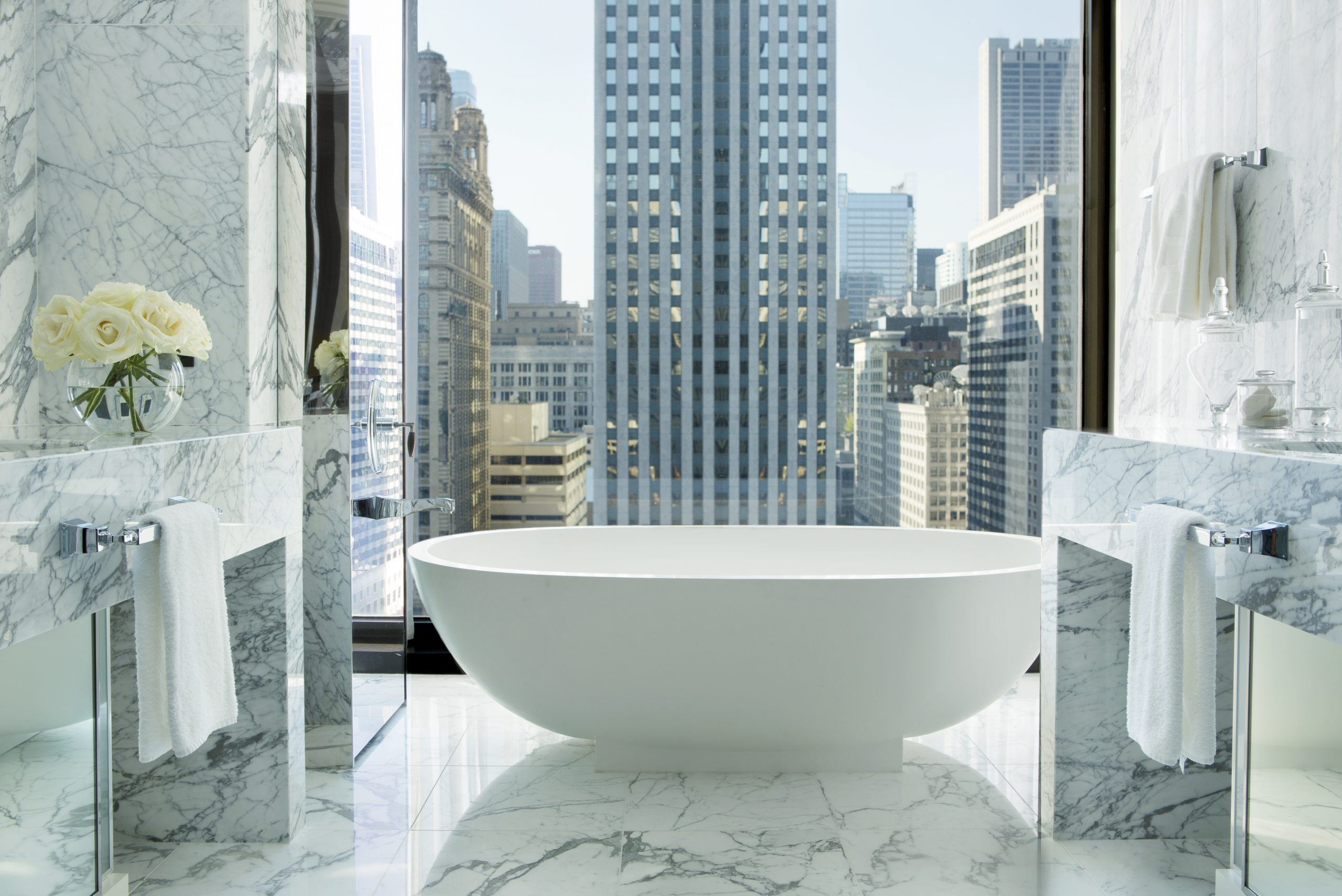Infinity Suite Bathroom at The Langham, Chicago