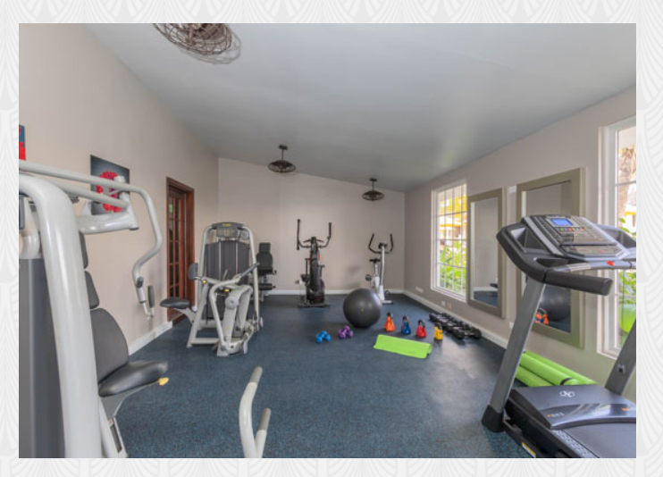 Sea Breeze Beach House hotel Gym