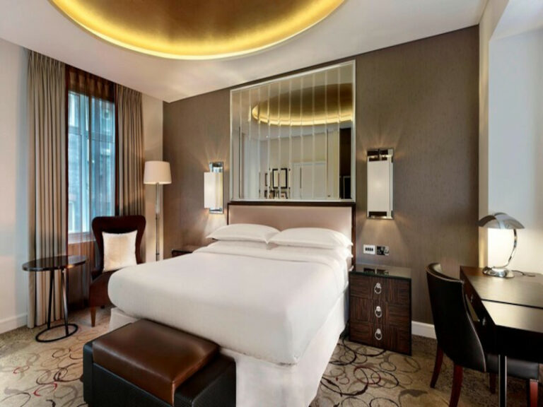 How to get a hotel room for a few hours or a day - Turning left for less - Can You Rent Hotel Rooms For A Few Hours