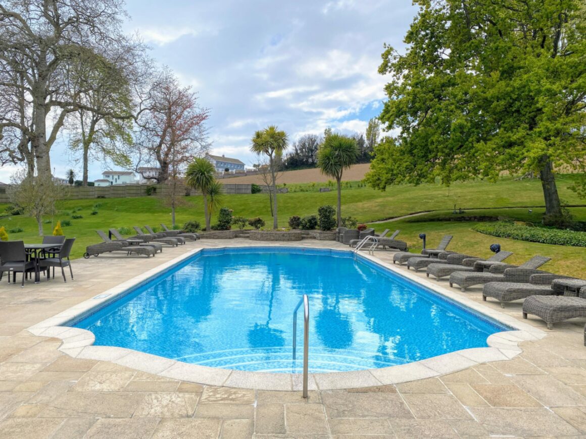 Longueville Manor Pool