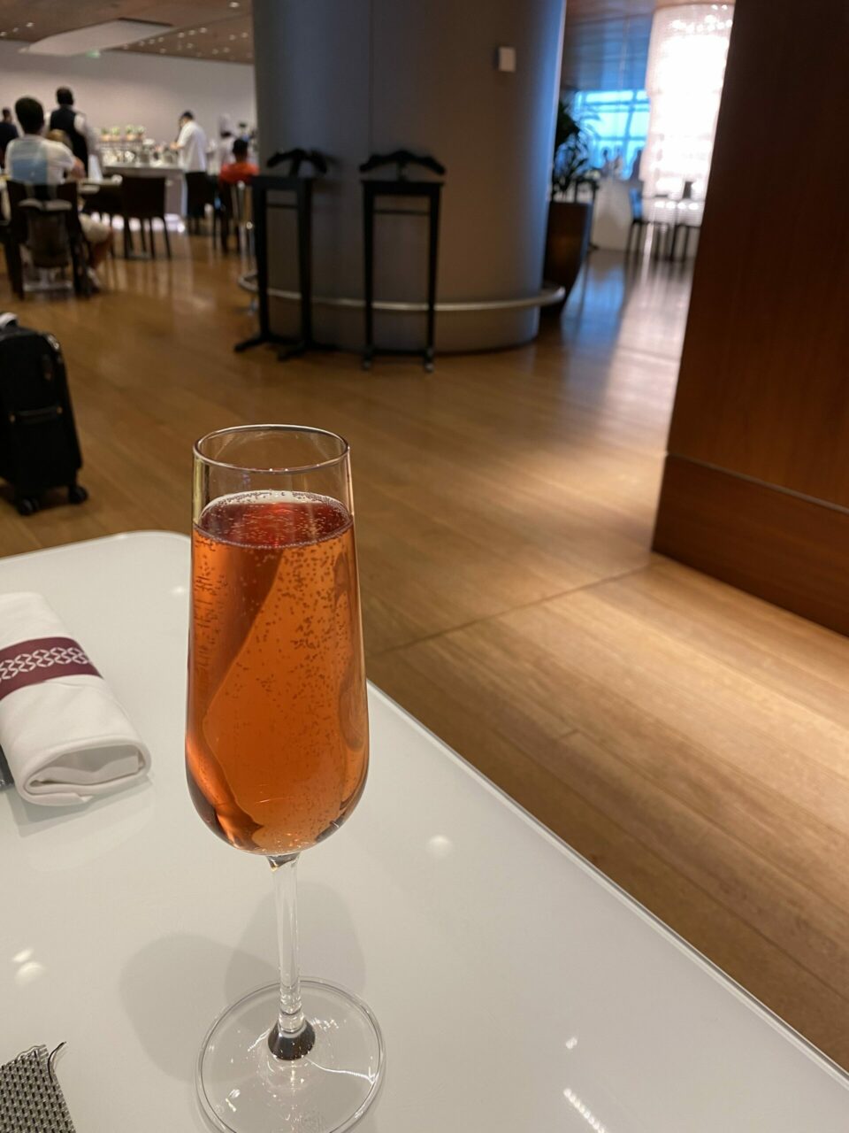 Al Mourjan Business Lounge laurent perrier