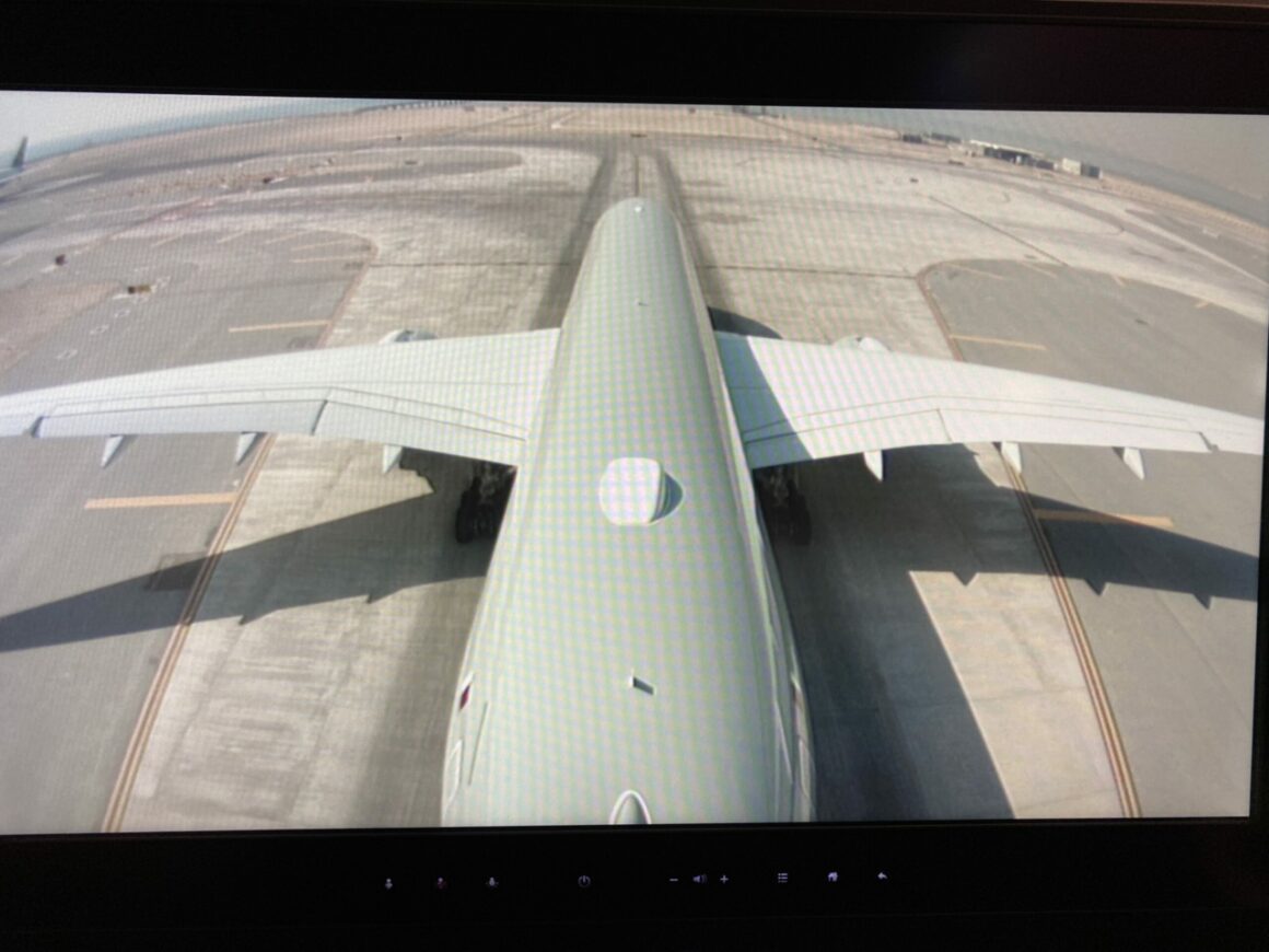 Qatar A350-1000 QSuites plane in IFE Screen