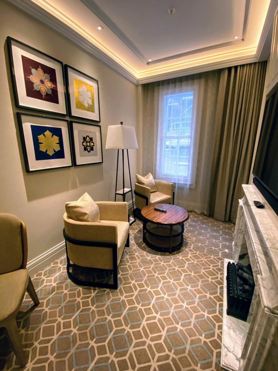 Khoelser Suite at Great Scotland Yard Hotel 