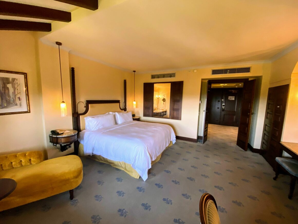 Deluxe Room at Castillo Son Vida