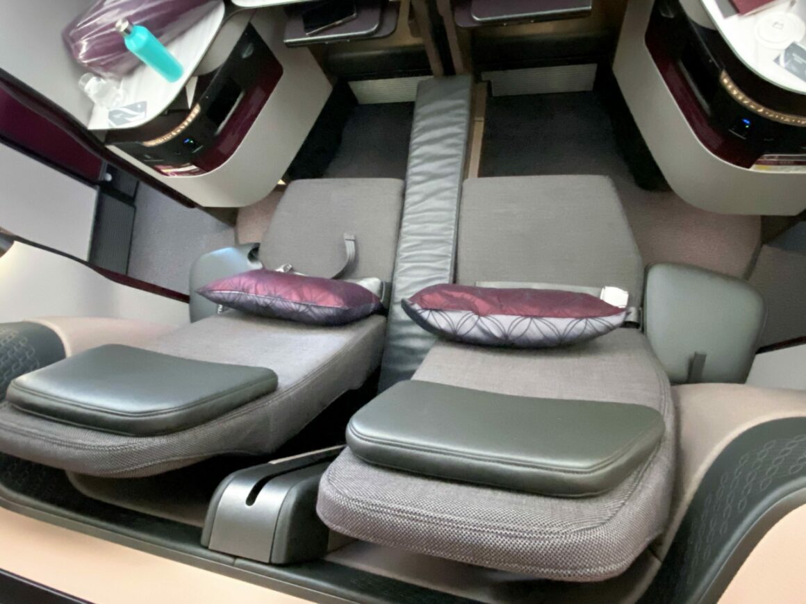 Qatar A350-1000 QSuites seat 