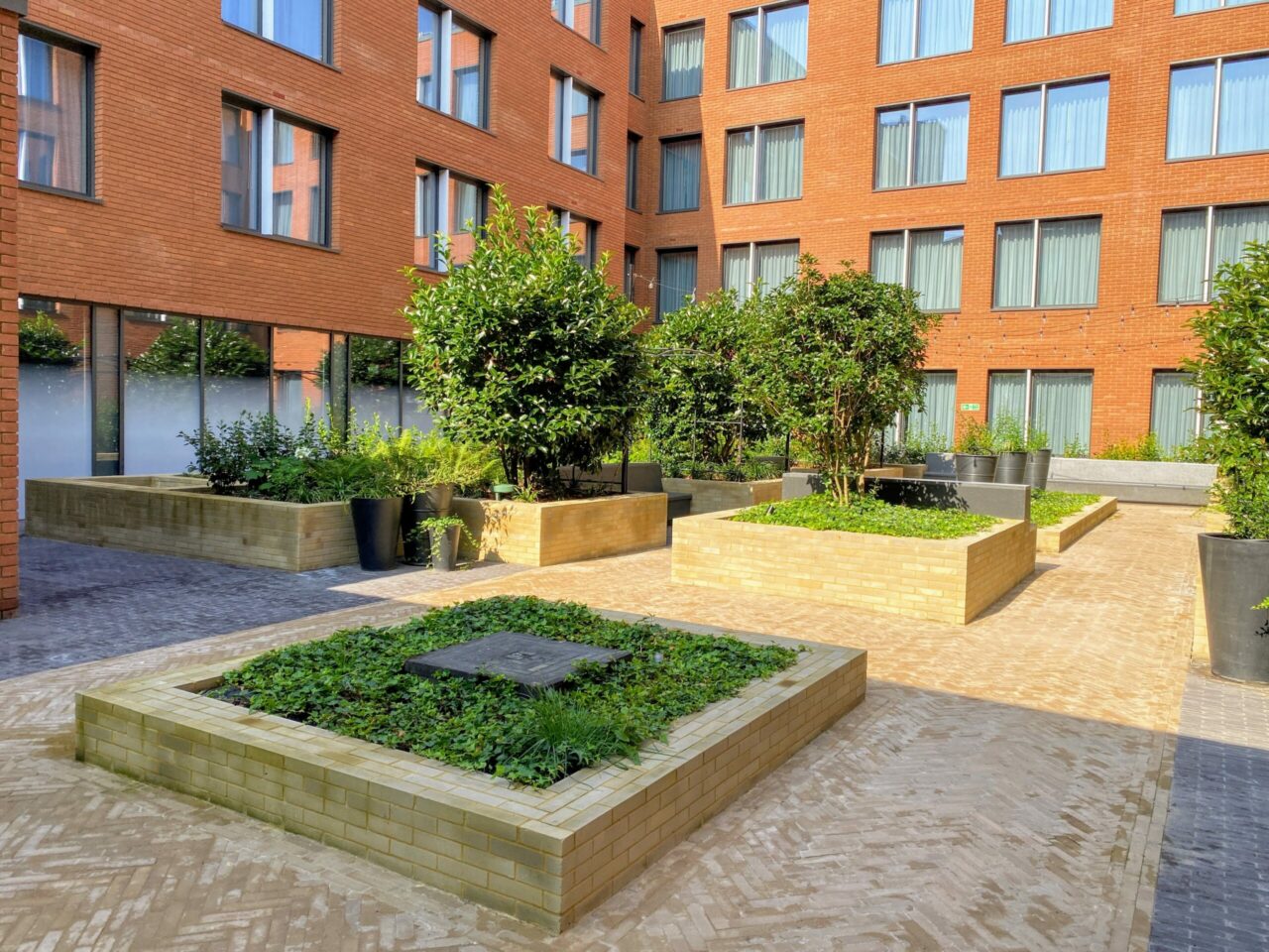 Central Courtyard Area of The Fellows House Cambridge