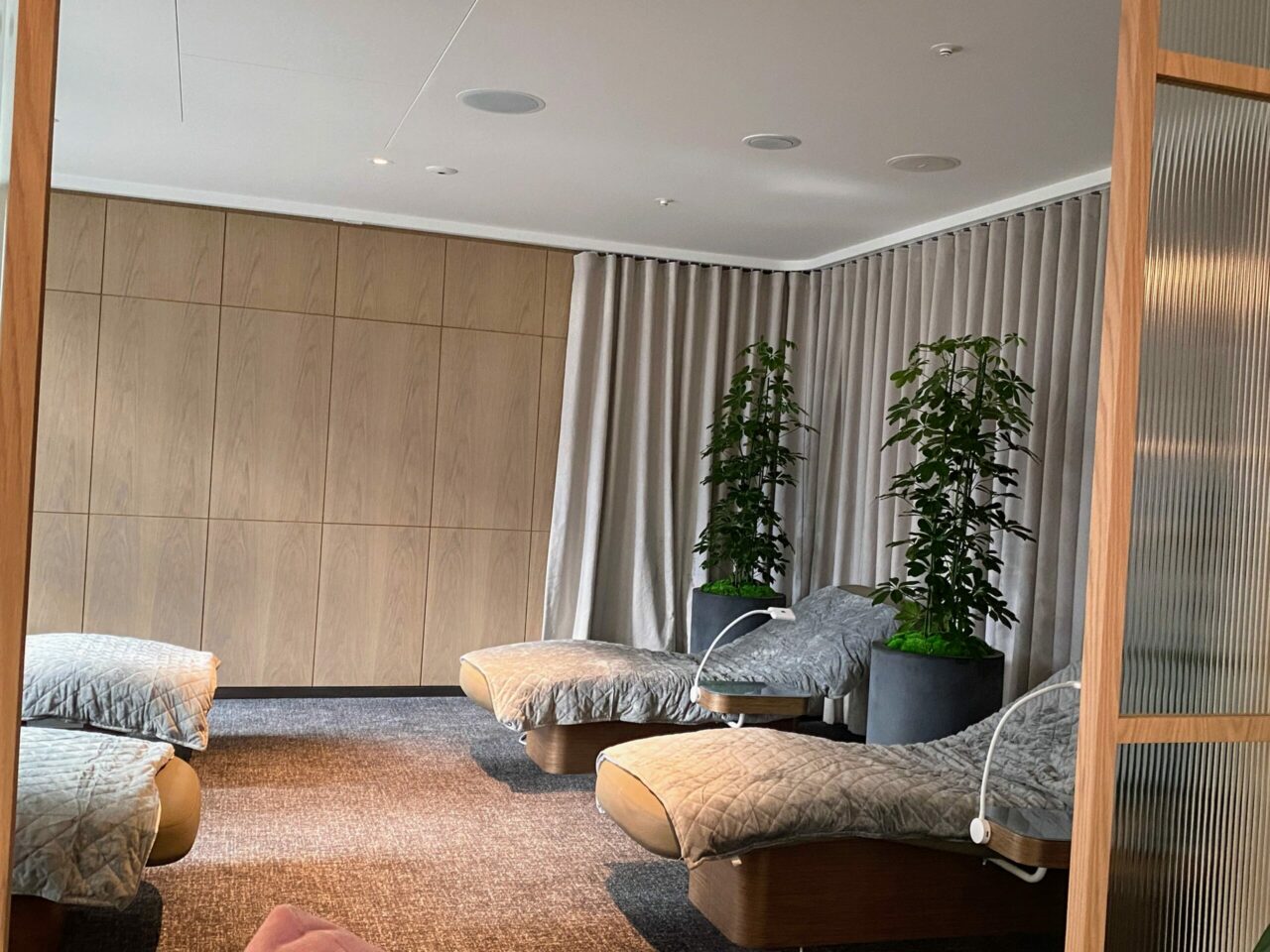 Relaxation Area at Pan Pacific Hotel London
