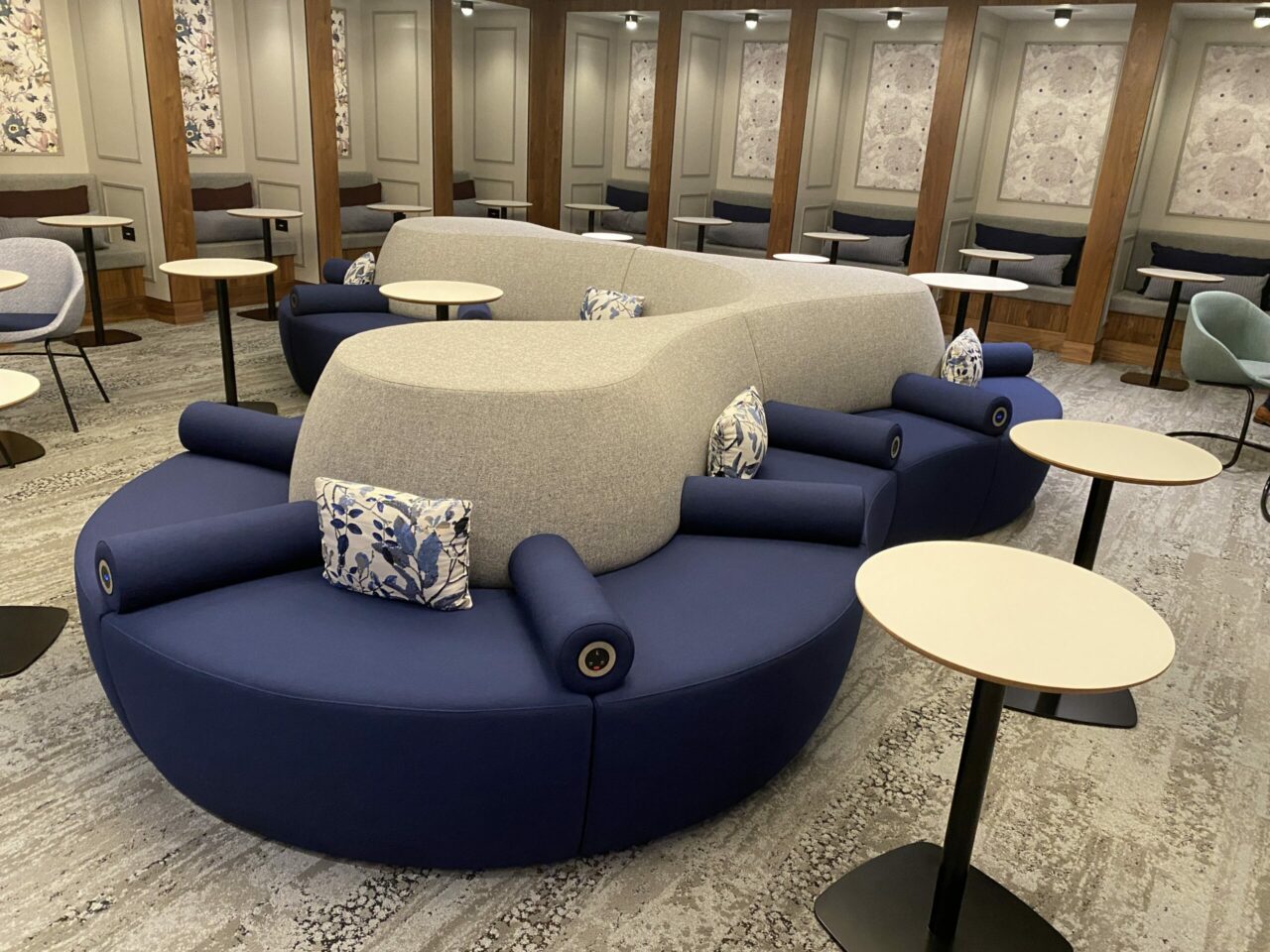 American Express New Centurion Lounge area 
