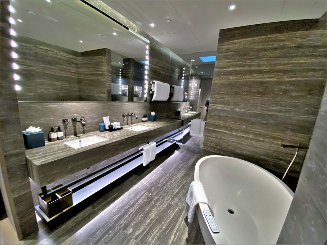 The Londoner hotel luxurious bathroom 