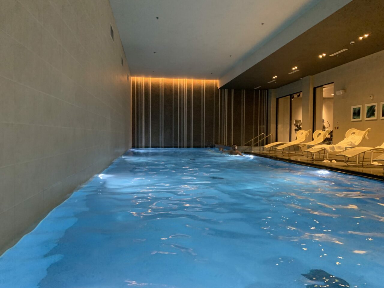 Hilton Bankside London pool 