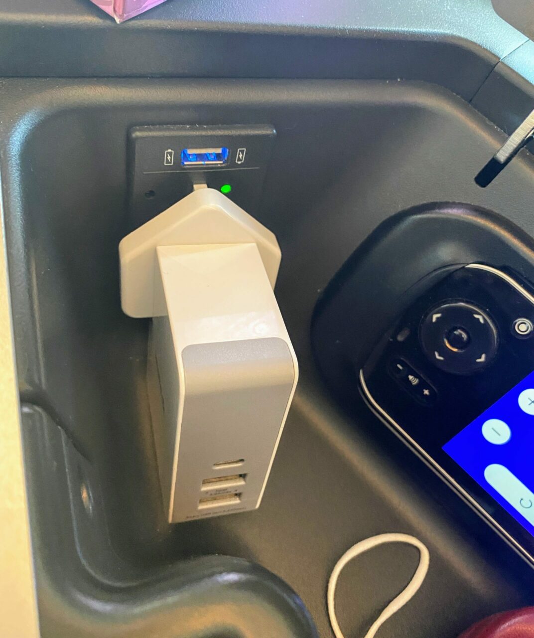 British Airways A350 Club Suites socket