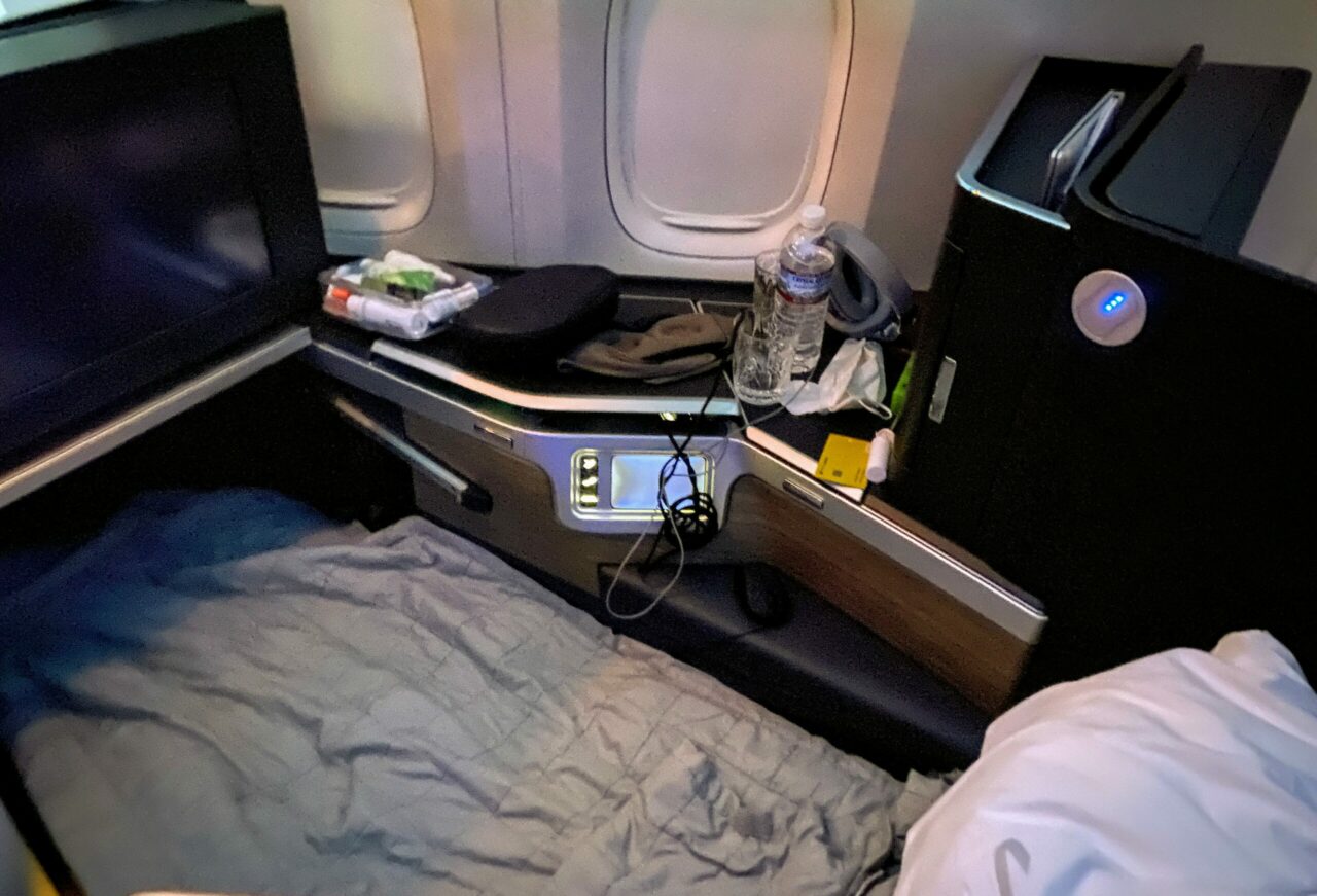 British Airways B777 Club Suites bed 