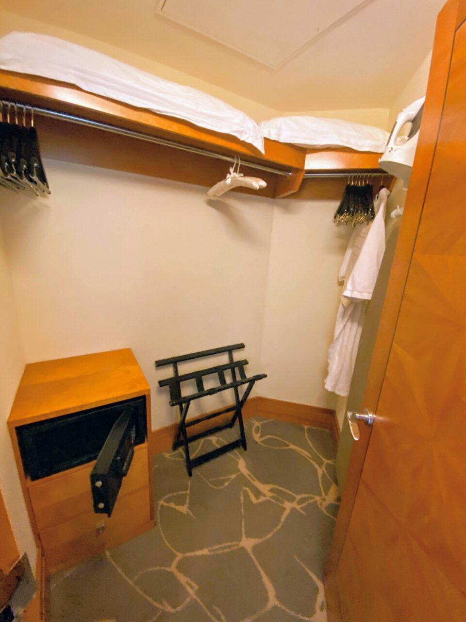 Atlantis Bahamas Walk in Closet