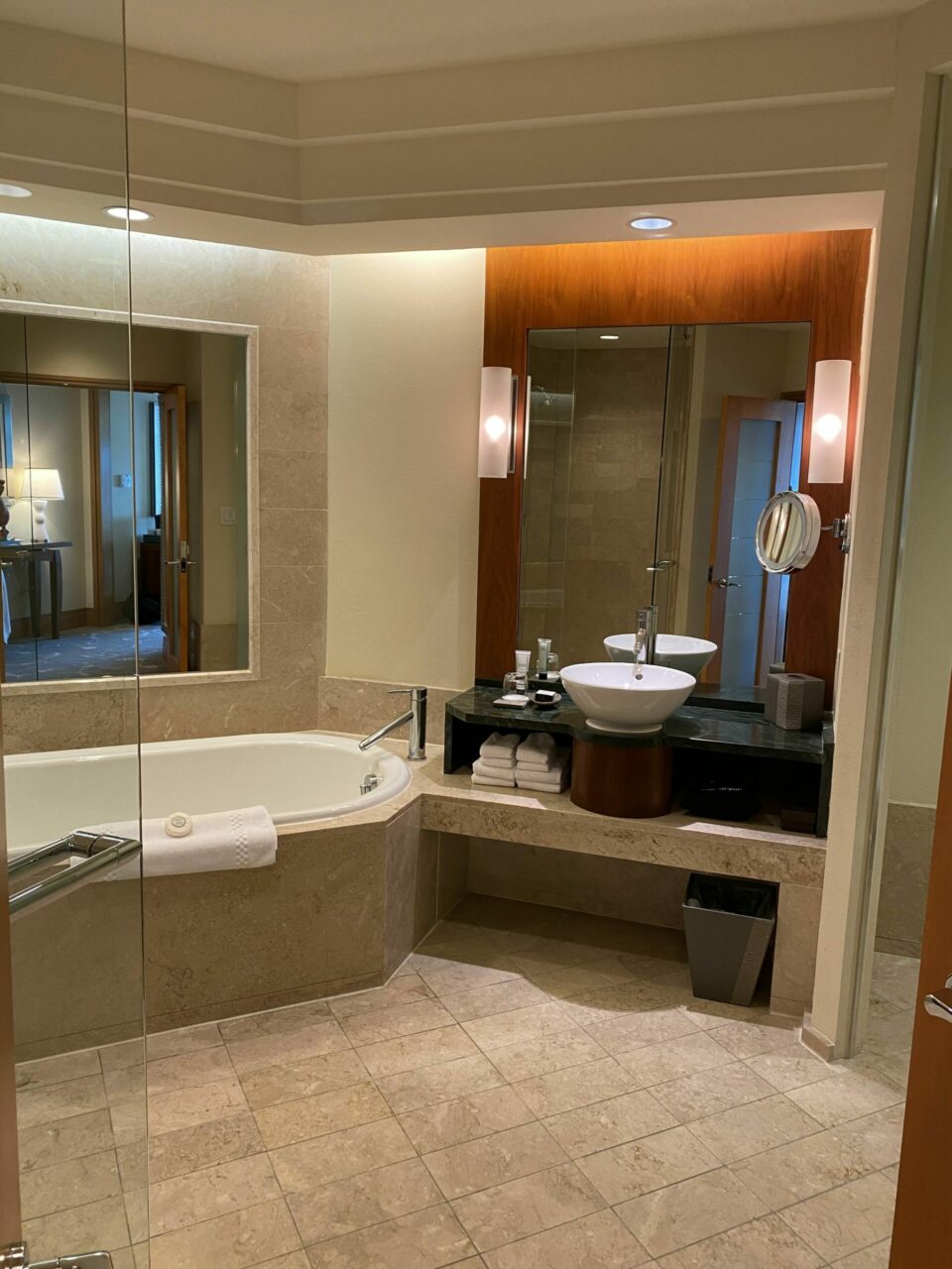 Bathtub