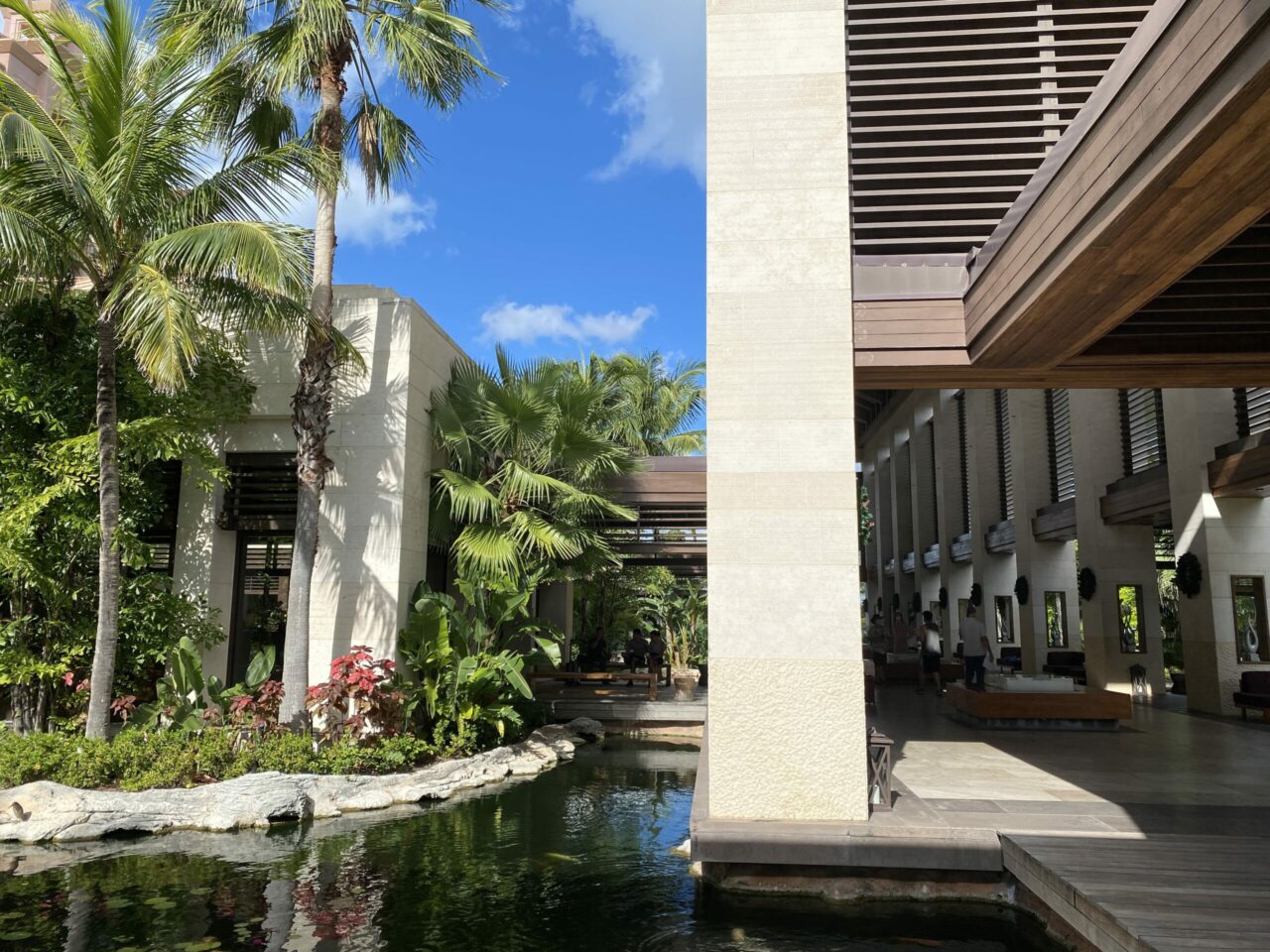 Atlantis Bahamas Entrance