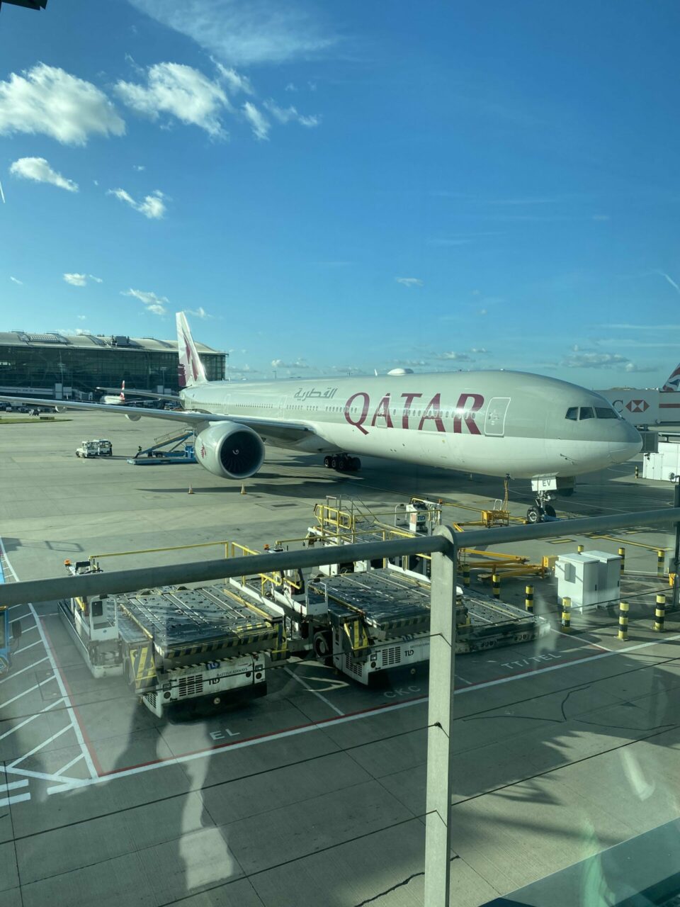 Qatar Airways 