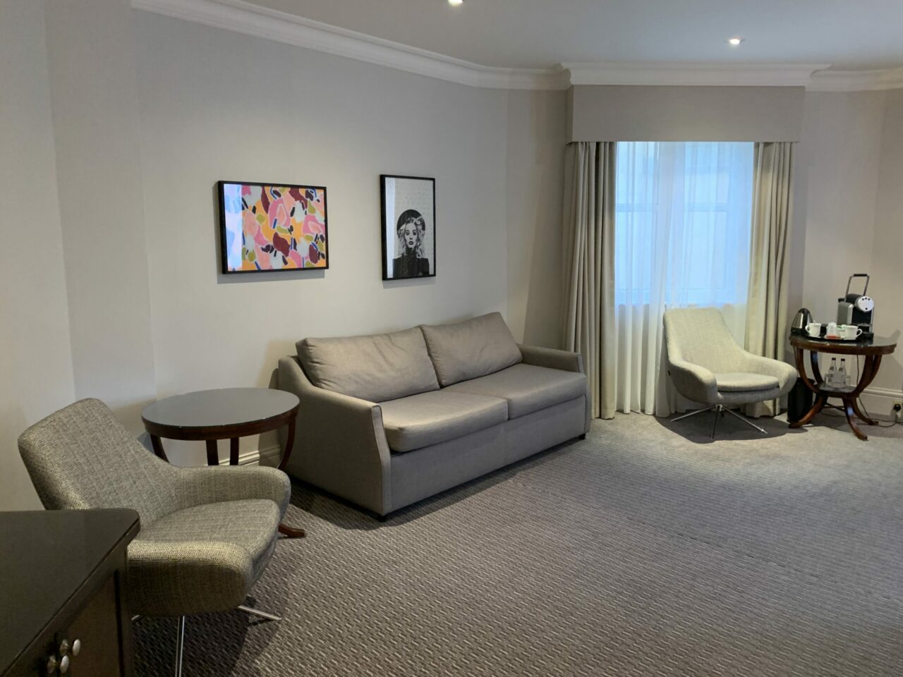 Marriott Royal Hotel Bristol room sofa review