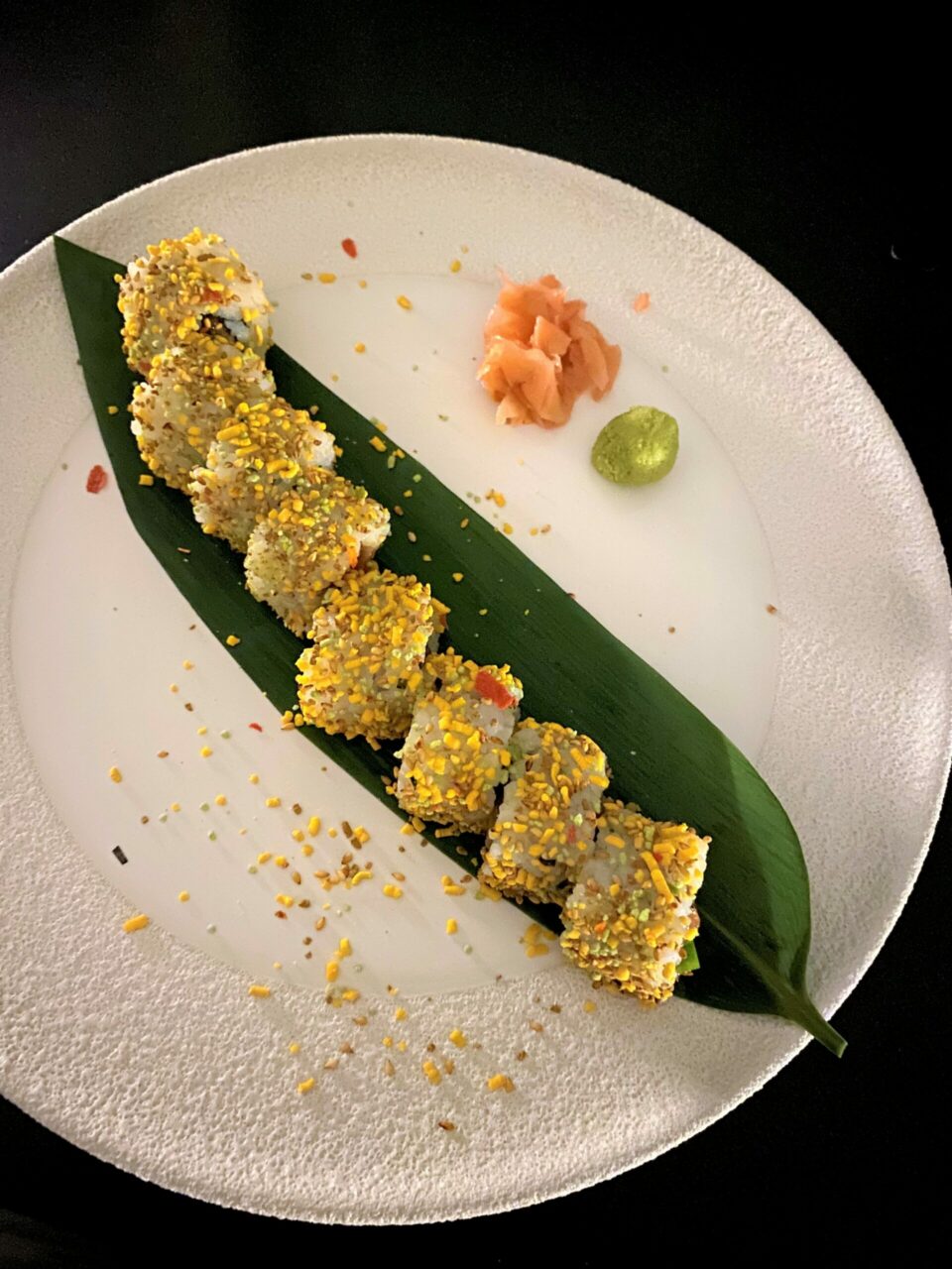 Sushi at Azido restaurant in Mango House LXR Hotel 