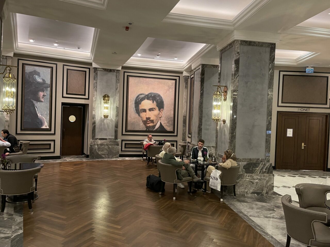 Conrad Istanbul Bosphorus Lobby Bar