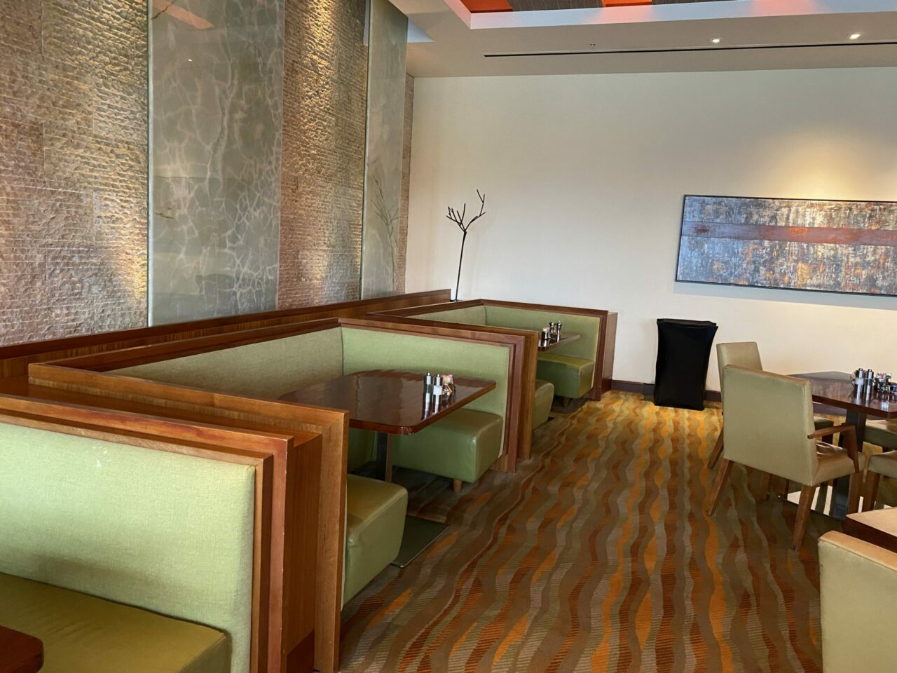 State Fare Bar & Kitchen signature restaurant