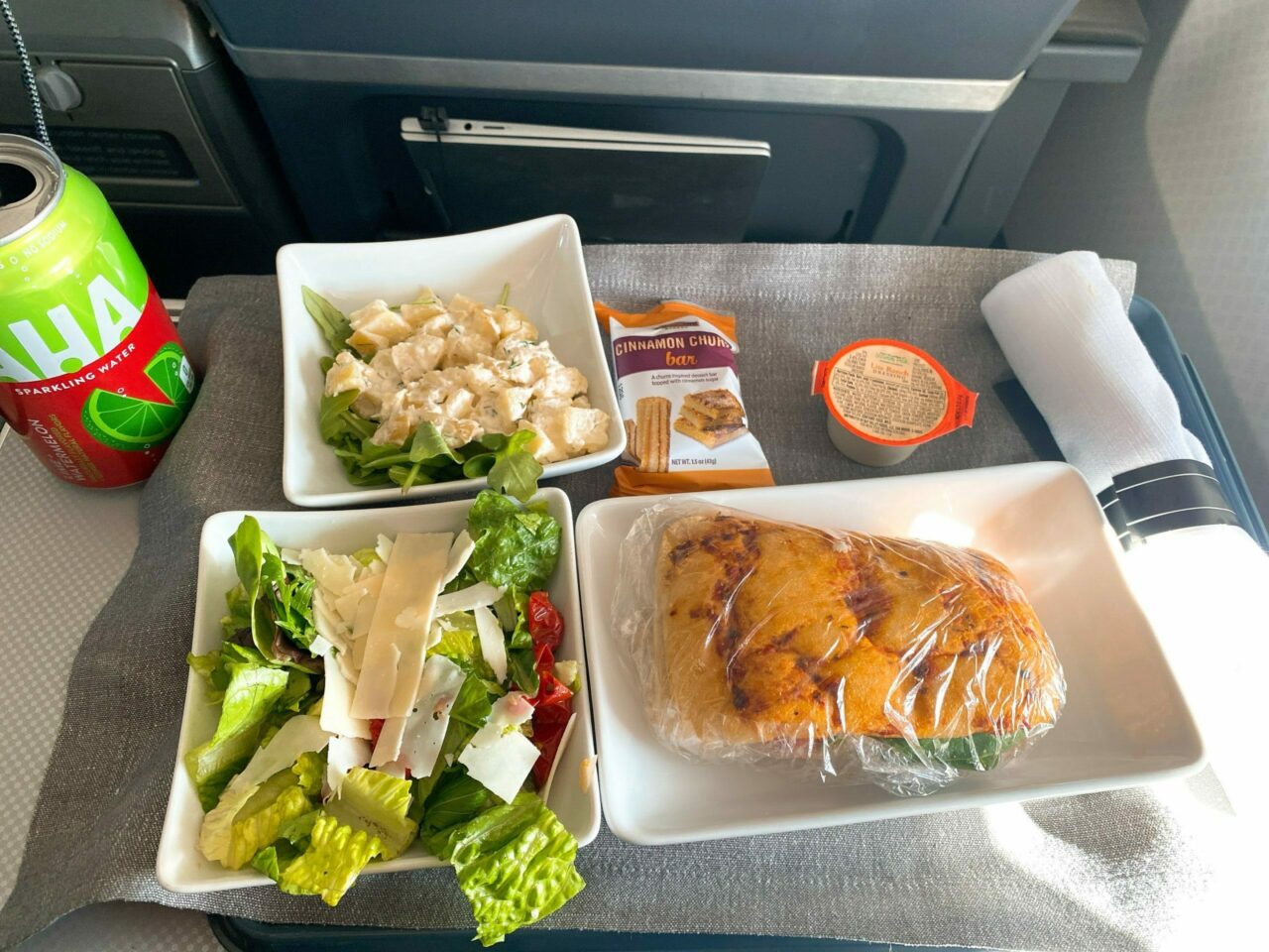 American Airlines Domestic First B737-800 Meal 