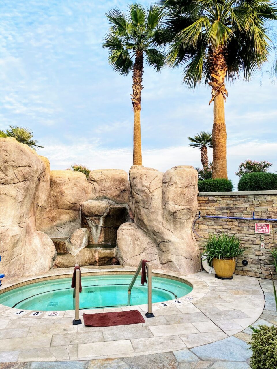 The Ritz Carlton Rancho Mirage hotel Jacuzzi 