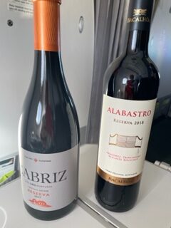 red and white wines at TAP Business class flight