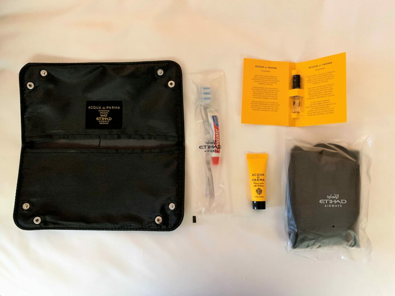 Etihad business class amenity kit