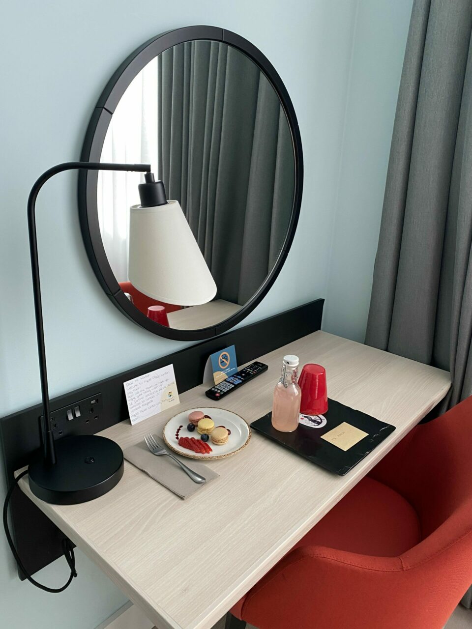 Hyatt Place London City East welcome amenity