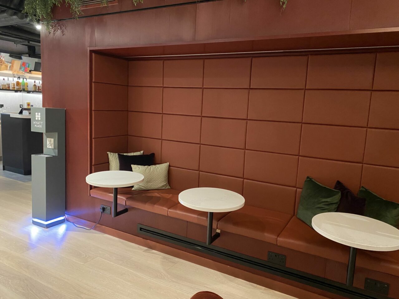 Hyatt Place London City East tables in reception