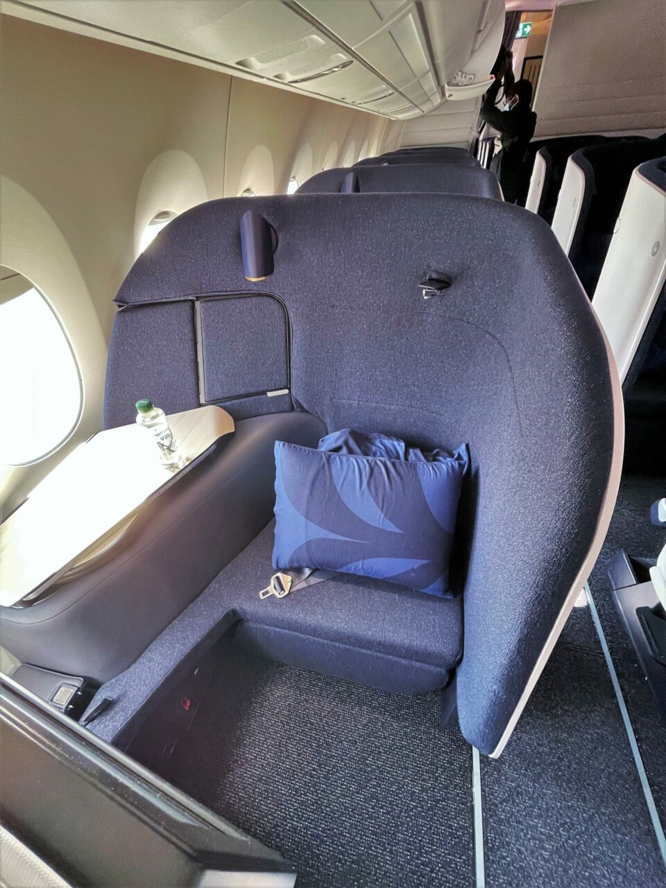 Finnair new A350 non reclining long haul business class Cabin 