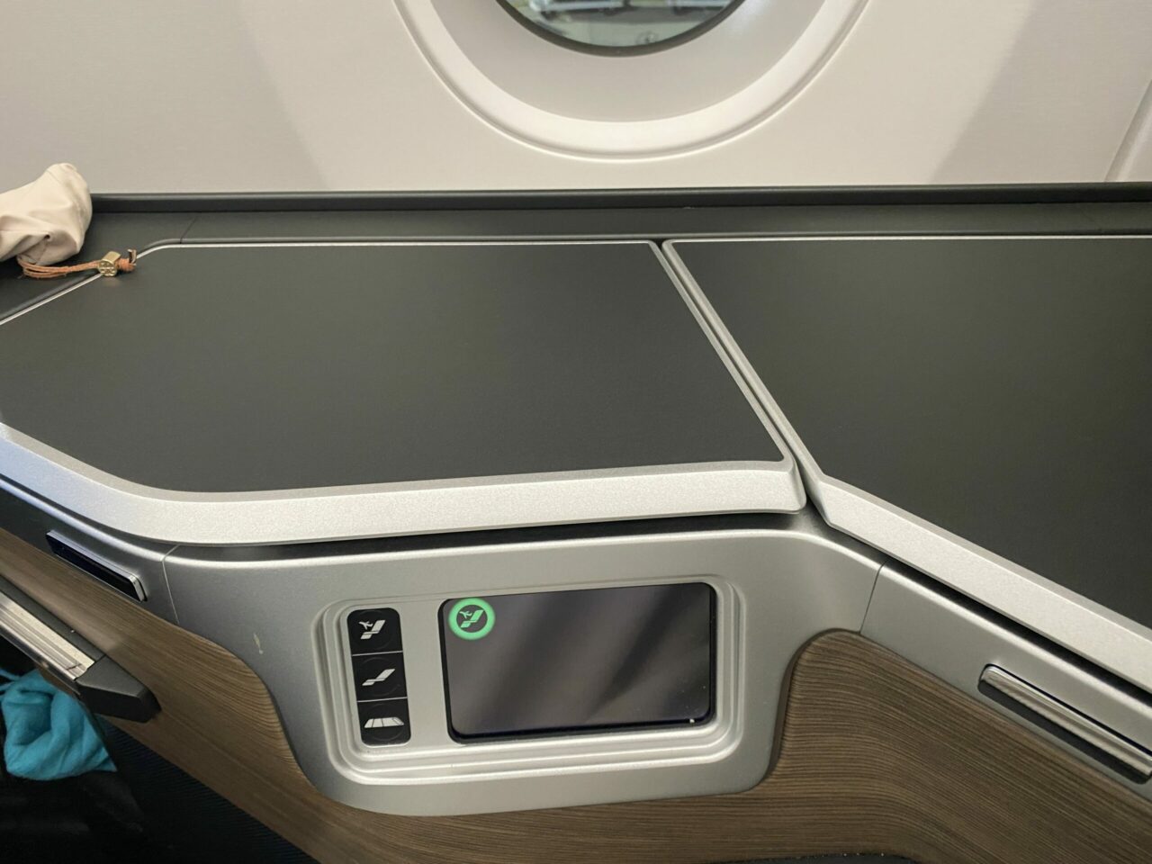 British Airways A350: Club Suite seat controls 