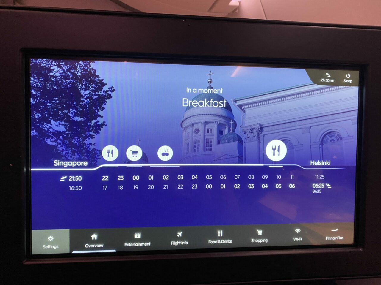 Finnair new business class IFE Screen that says "breakfast" 