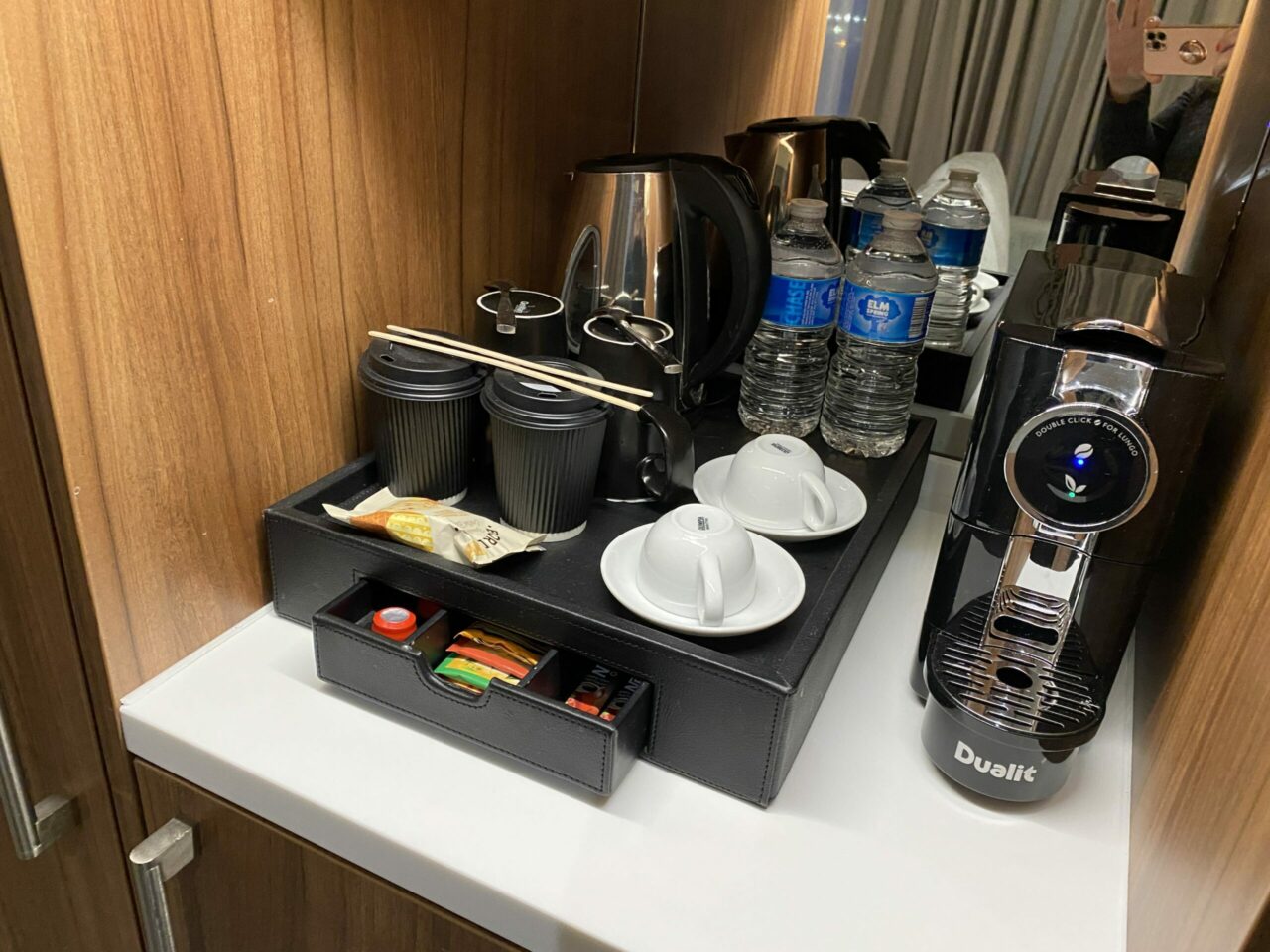 Courtyard by Marriott London Heathrow Hotel Nespresso 