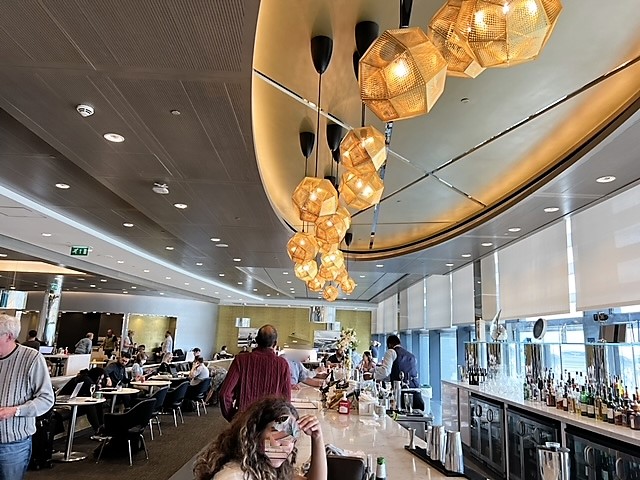 United lounge bar