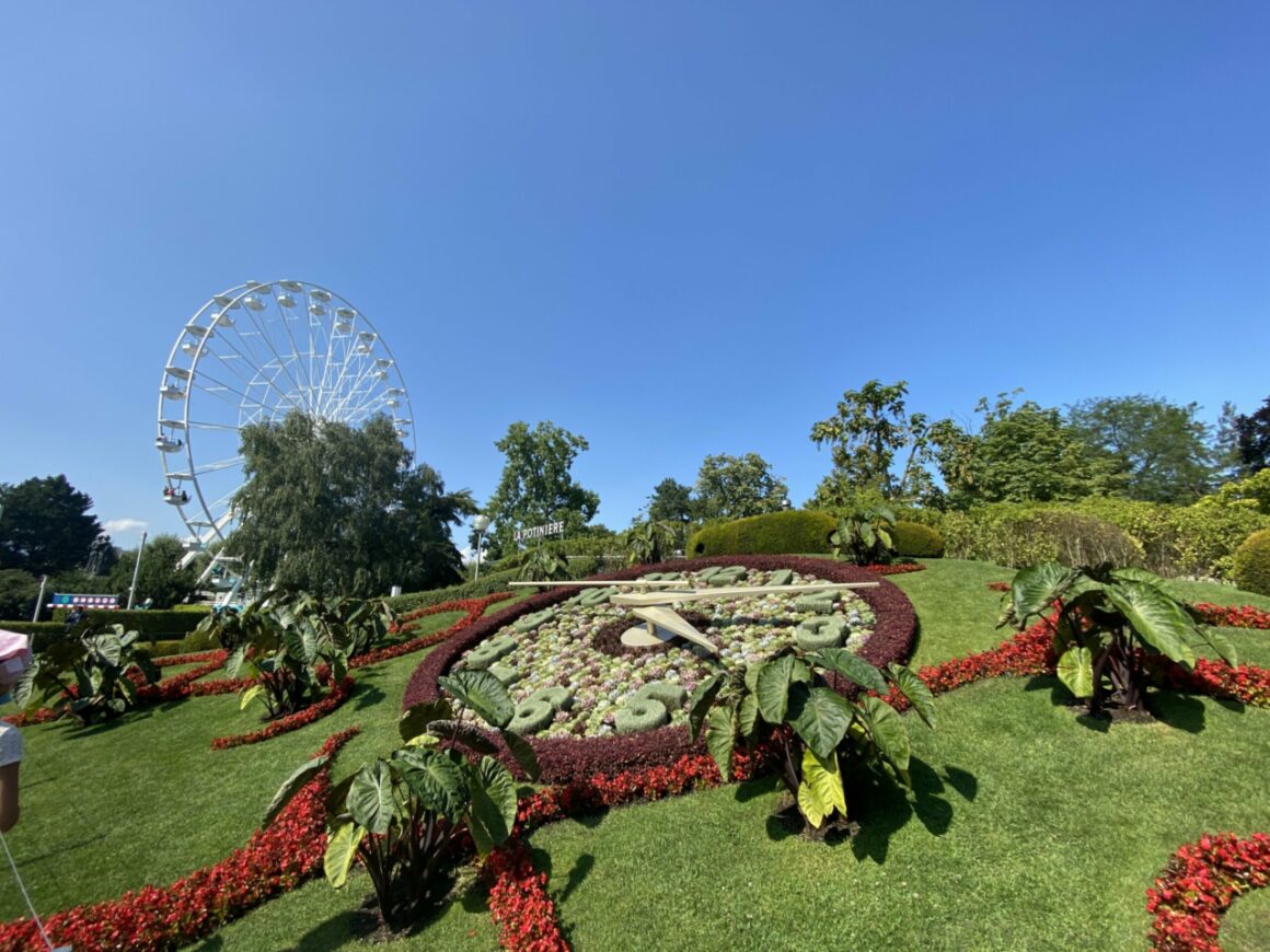 Flower Clock, Geneva is the perfect summer break 