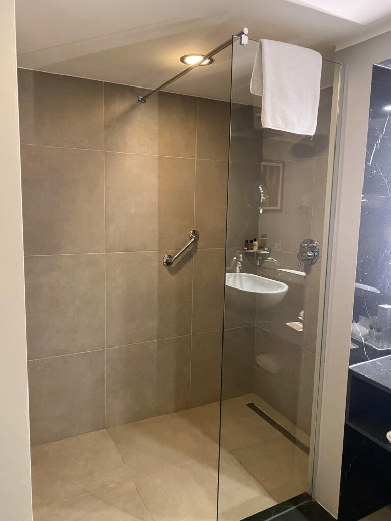 Intercontinental Hotel Malta by IHG shower room 