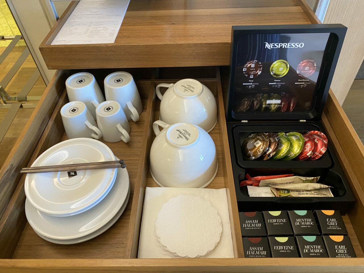 Hotel Metropole review cups and saucers