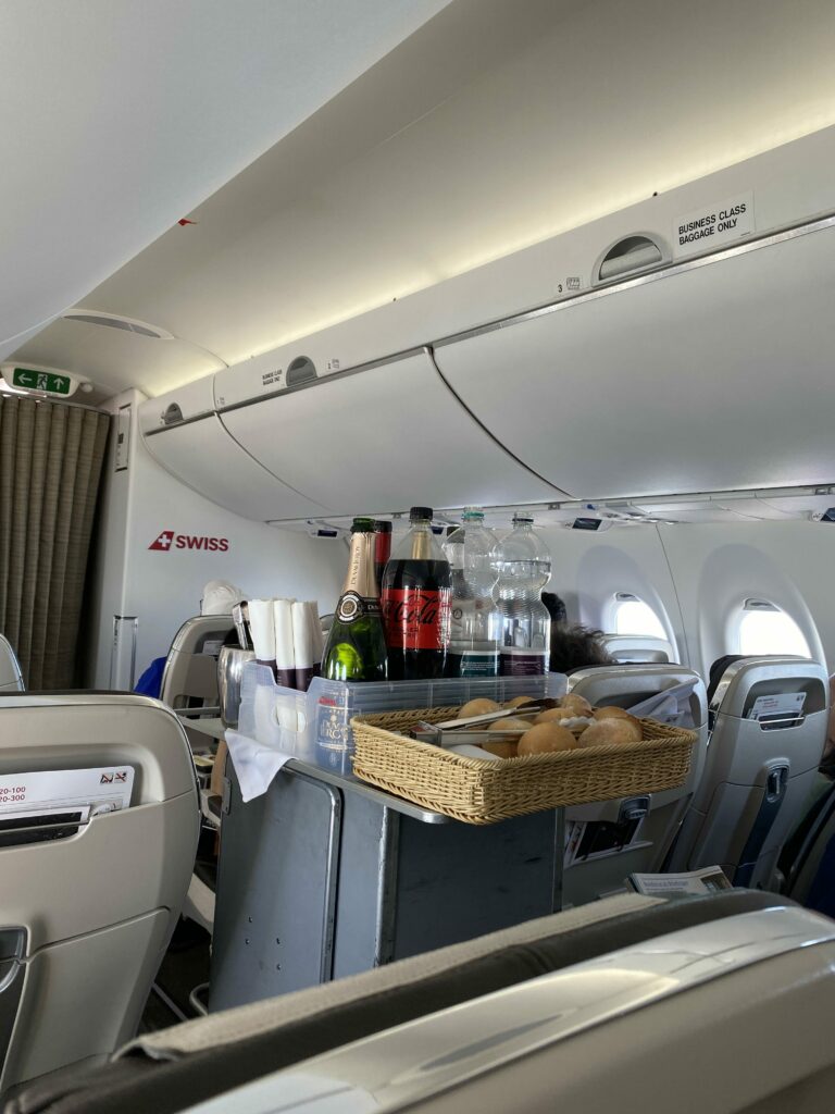 Swiss A220 business class cabin 