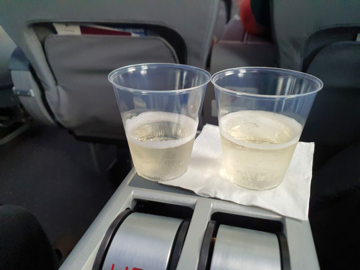 Norse Atlantic Airways 787-9 Maiden Flight apple juice 